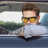 Ochelari pentru Viziune pe Timp de Noapte, Vivimall, Polarizati, pentru Condus, Ciclism, cu Posibilitatea Purtarii peste Ochelarii de Vedere, cu Lentila Galbena, pentru Protectie, Rama Neagra, Pc, 15x5 cm - vivimall.ro