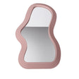 Oglindă de perete decorativă cu formă asimetrică, 40.3x26 cm, culoare roz, vedere frontală