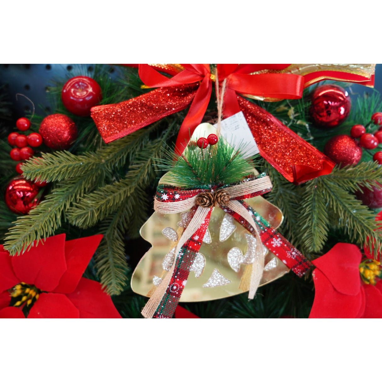 Ornament brad, Flippy, Brad, Auriu, Lucios, 16*17CM, Acril, Interior/ Exterior - vivimall.ro