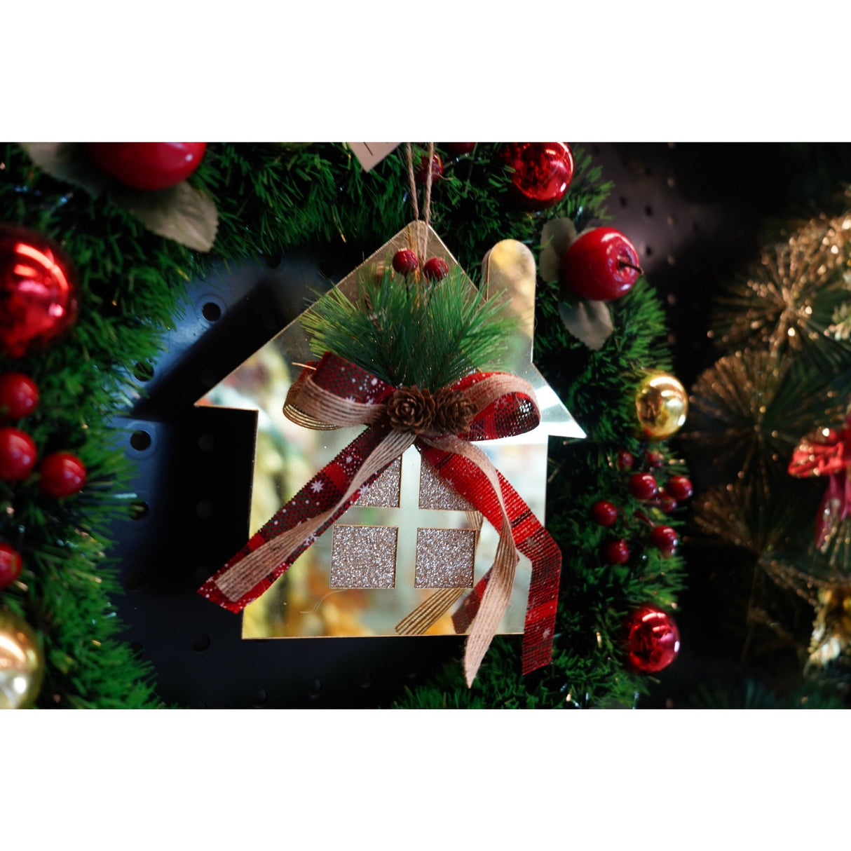 Ornament Brad, Casa, Lucios, 16*17Cm, Acril, Interior/ Exterior