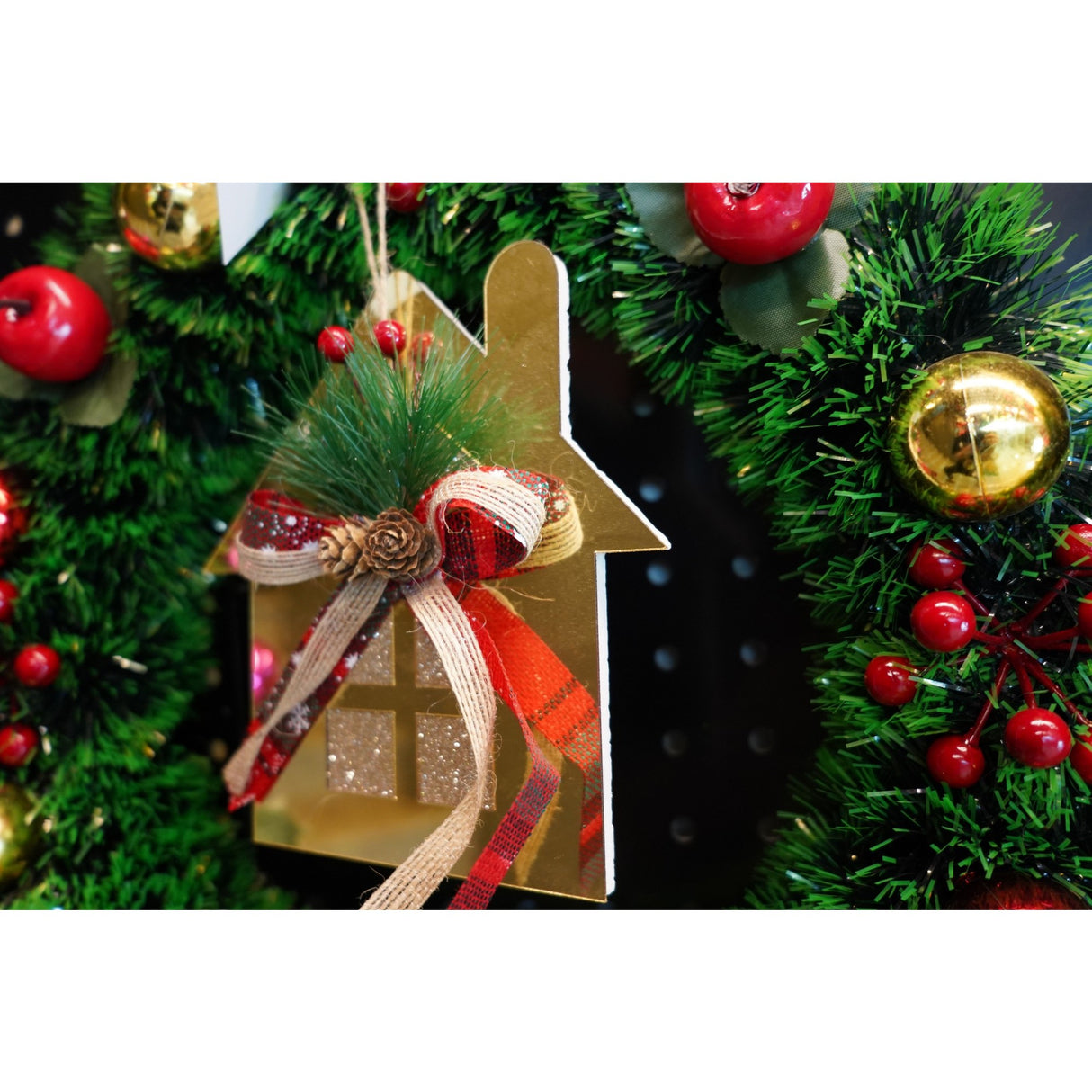 Ornament Brad, Casa, Lucios, 16*17Cm, Acril, Interior/ Exterior
