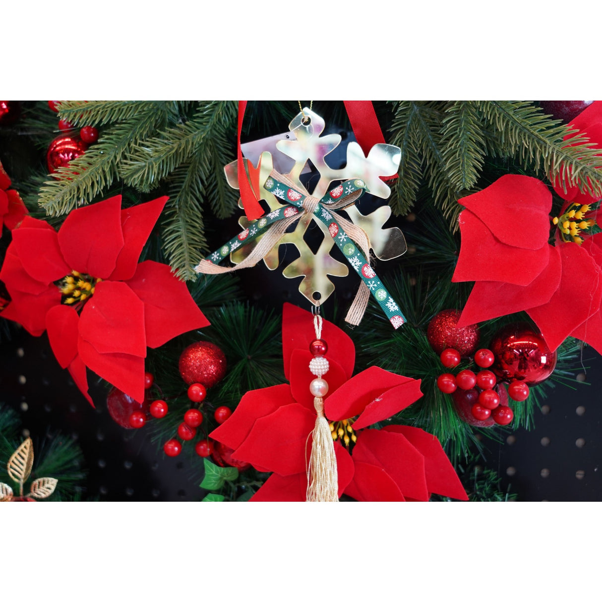 Ornament brad, Flippy, Fulg de nea, Auriu, Lucios, 15*27CM, Acril, Interior/ Exterior - vivimall.ro