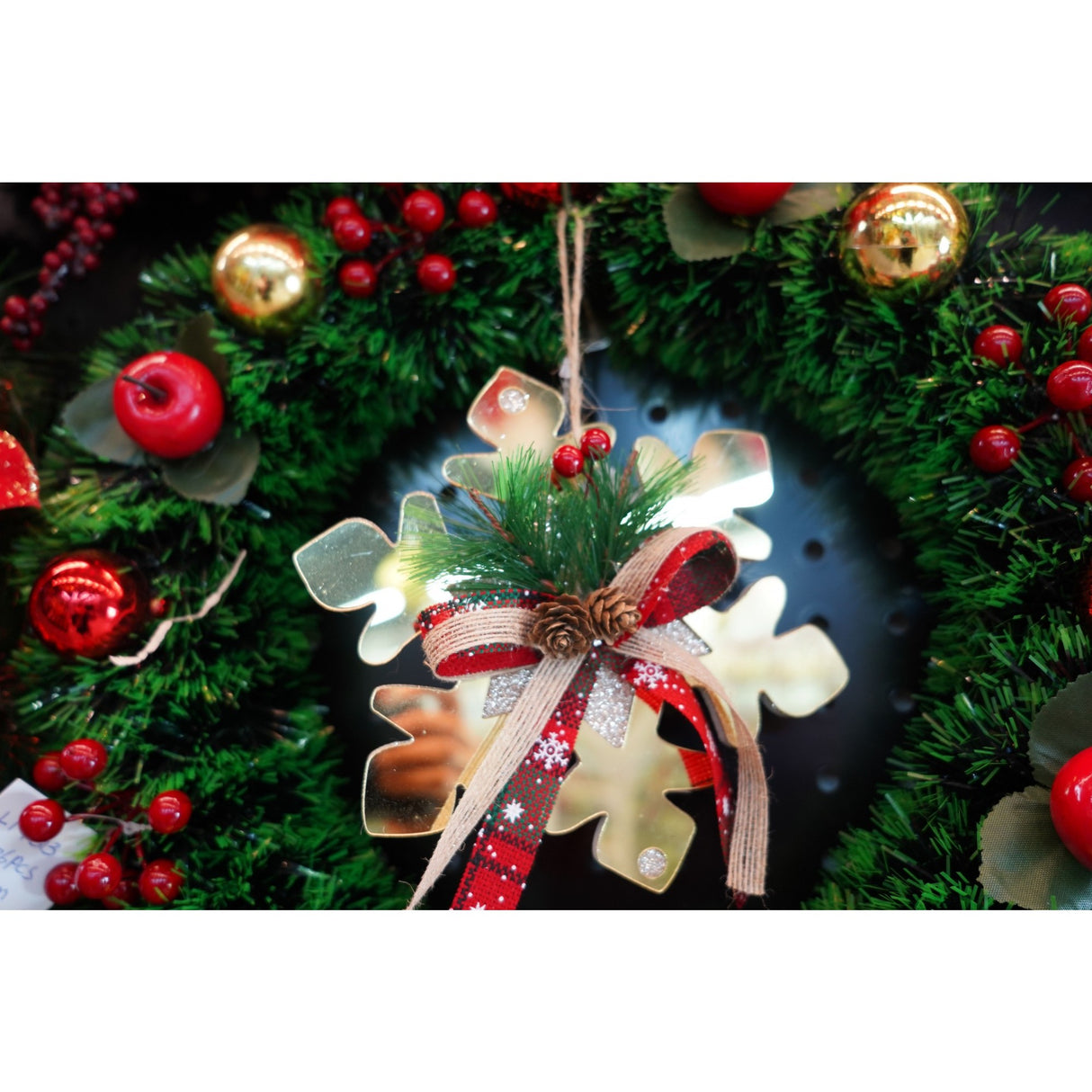 Ornament brad, Flippy, Fulg de nea, Auriu, Lucios, 16*16CM, Acril, Interior/ Exterior - vivimall.ro