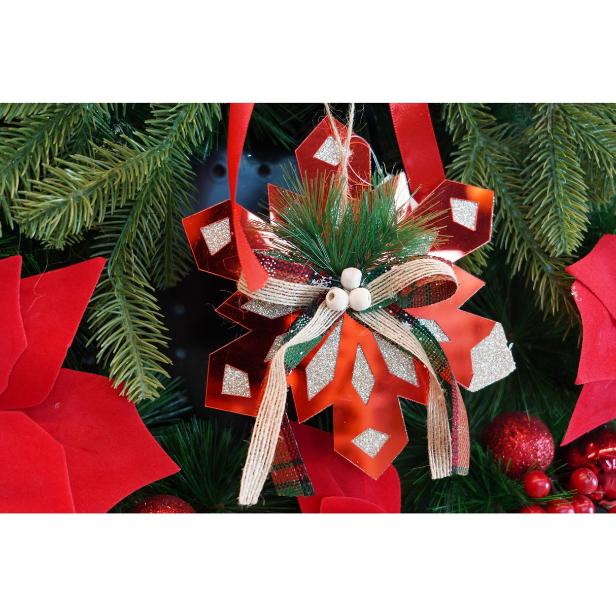 Ornament brad, Flippy, Fulg de nea, Rosu, Lucios, 15*15CM, Acril, Interior/ Exterior - vivimall.ro
