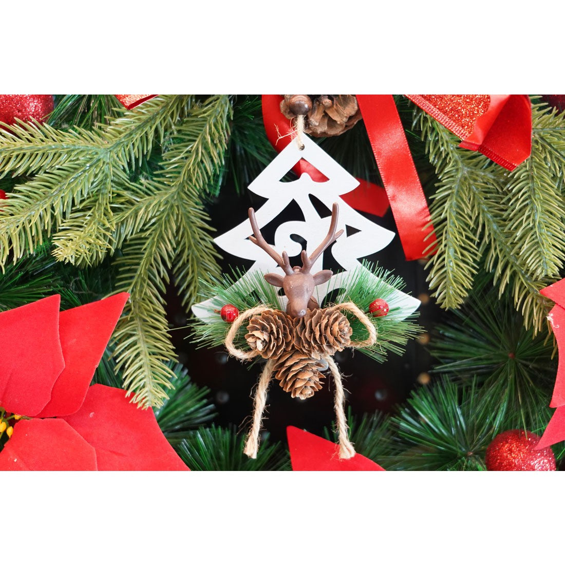 Ornament De Brad Cerb Cu Pom De Craciun, Lemn, 18 Cm