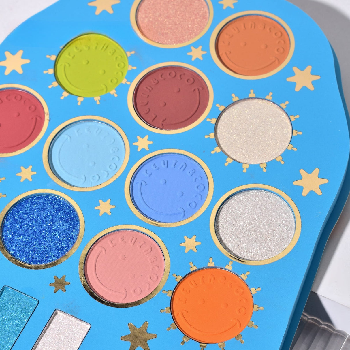 Paleta de Machiaj, KEVIN & COCO, Shadow Painting, 22 culori, 20.2 x 15.2 x 1.2 cm - vivimall.ro