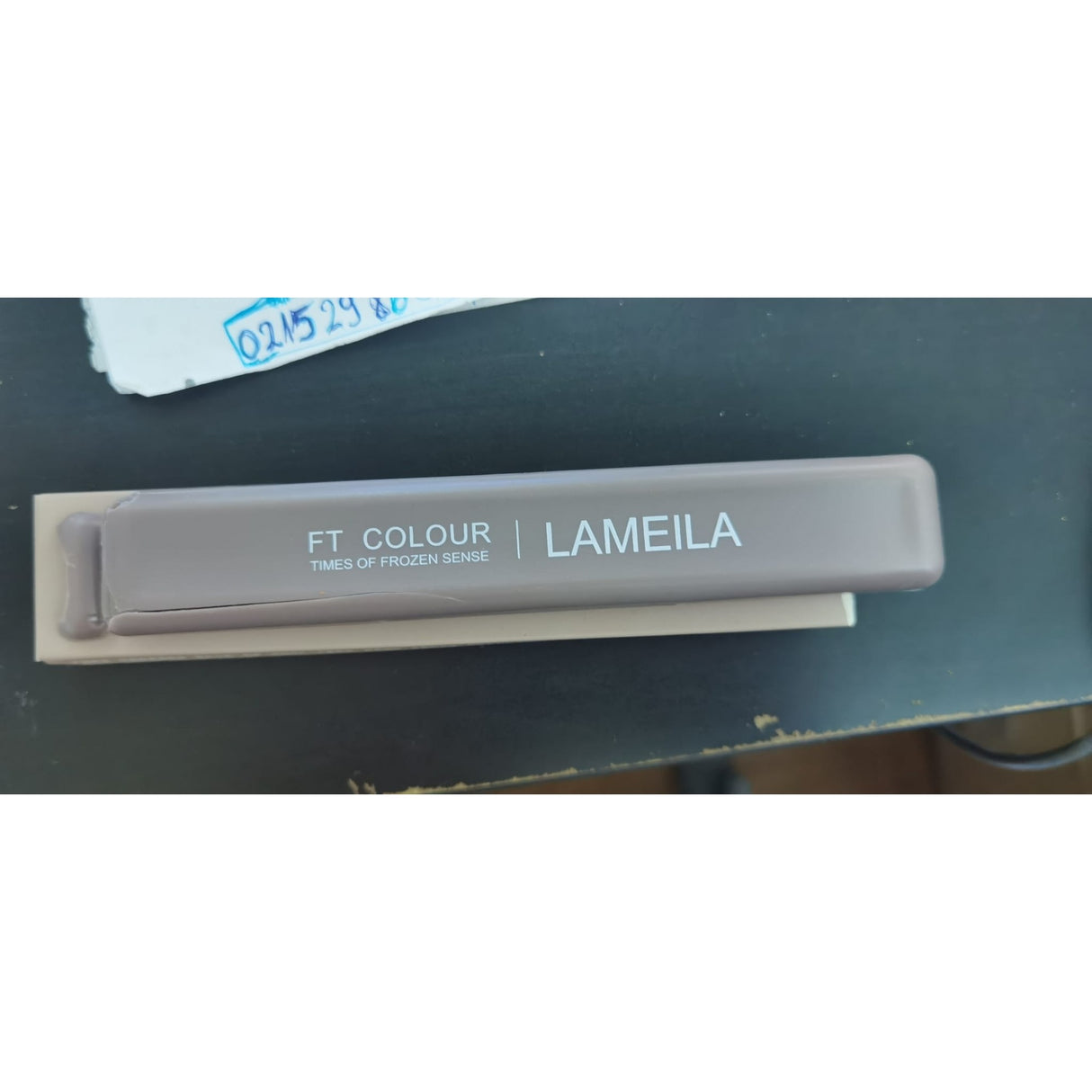 Paleta Farduri 9 Culori, Farduri Mate Si Sidefate, Rezistenta La Apa, Oglinda, 10 G, , Valabilitate 3 Ani, Resigilat - vivimall.ro