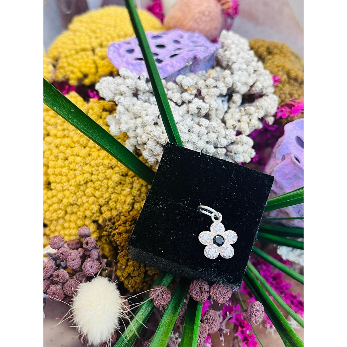 Pandantiv din Argint 925, Jolie Silver, Model Floare Cu Pietre, 0.9 g, 1 x 1 cm, Alb - vivimall.ro