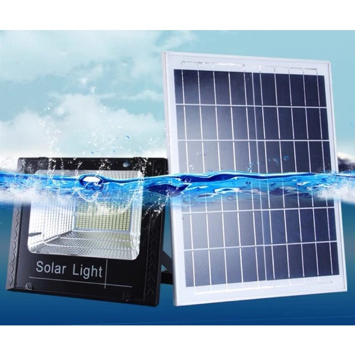 Proiector LED/Lampa solara de exterior  15 cm x 12 cm, Rezistent la Apa IP67, cu Panou Solar, 100 LED SMD, 30W, Senzor de lumina, Timer, cu Telecomanda, 2 moduri de iluminat, kit montaj inclus, Lumina Rece