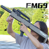 Pusca Mitraliera de Jucarie Pliabila, Vivimall, cu 10 Gloante Moi Reutilizabile de Gel incluse, Varsta 14+, 69 x 35 x 5 cm, Maro deschis - vivimall.ro