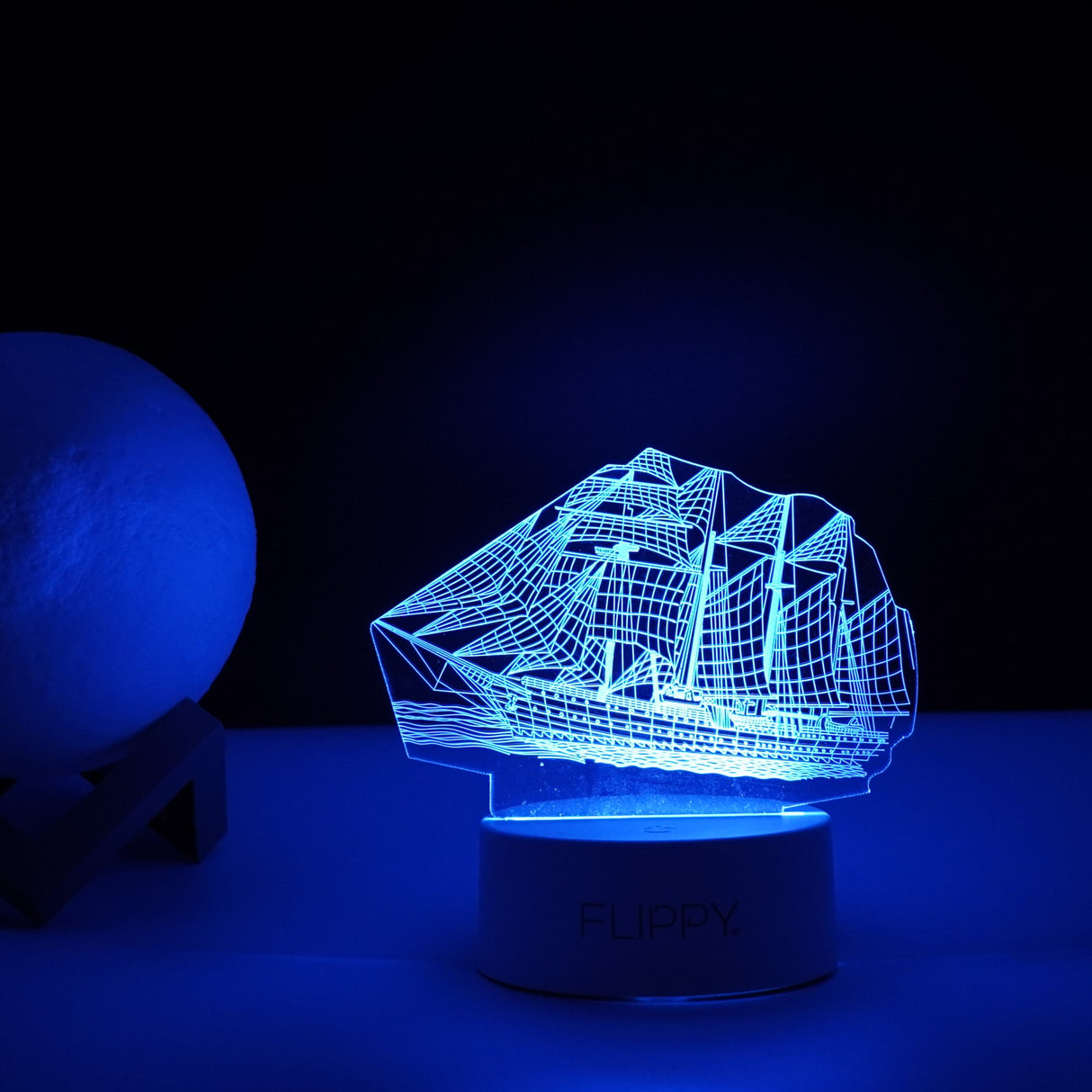 Lampa Led Decorativa, 3D, Vapor, Cu Telecomanda, Doua Moduri De Alimentare Usb Si Baterii, 20 Cm Inaltime, Din Material Acril Si Lumina A, Alb - vivimall.ro