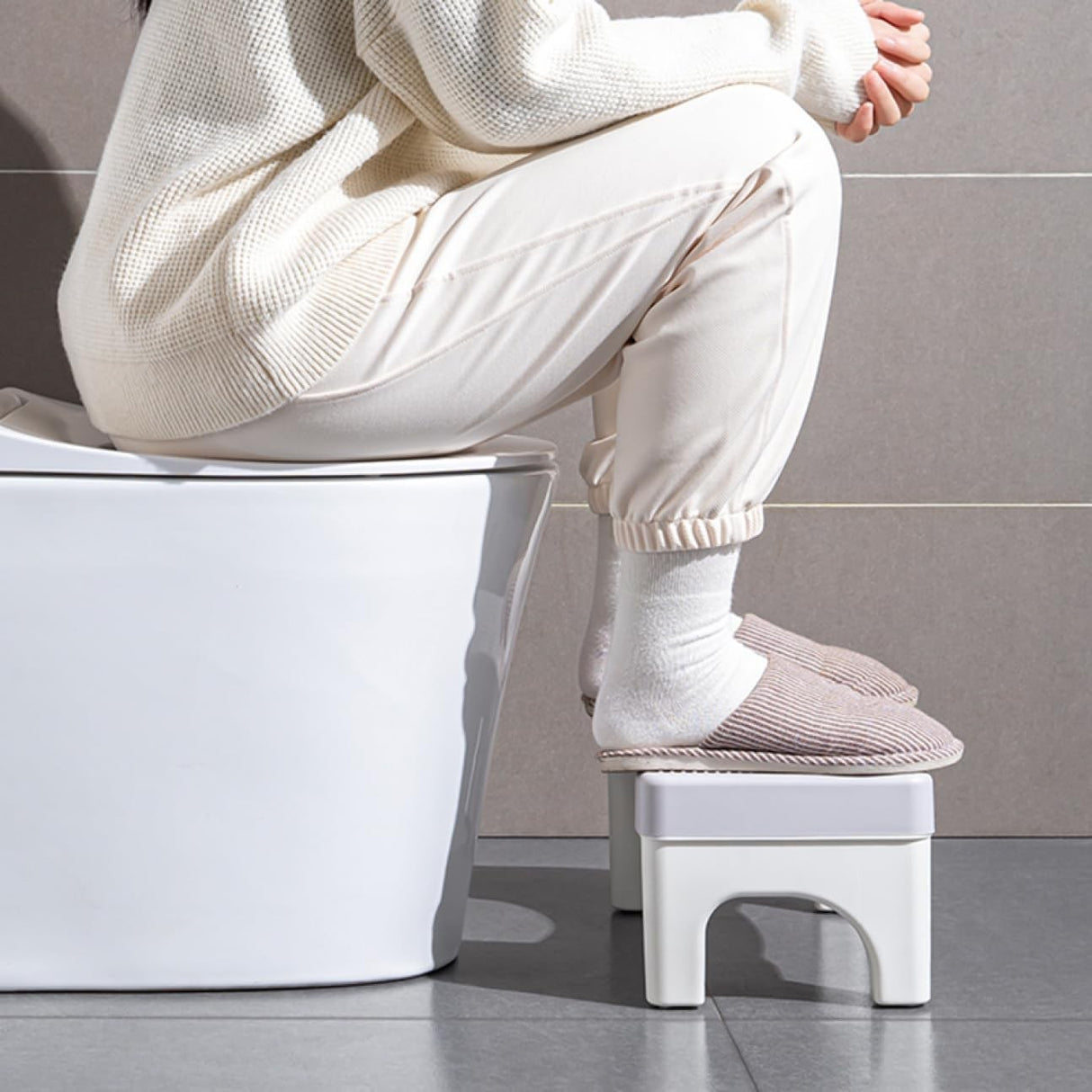 Scaunel Wc, Tratament Impotriva Hemoroizilor Si Constipatiei, Scaun Inaltator Wc Copii, Suport Picioare Wc, Taburet Inaltator Pozitia Corecta Ghemuit Pe Wc, Plastic Rezistent, 17X22X38 Cm - vivimall.ro