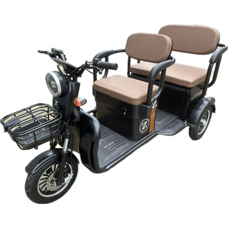 Triciclu electric Saige V6 negru oldstyle, vedere frontală, motor 1800W, fără permis