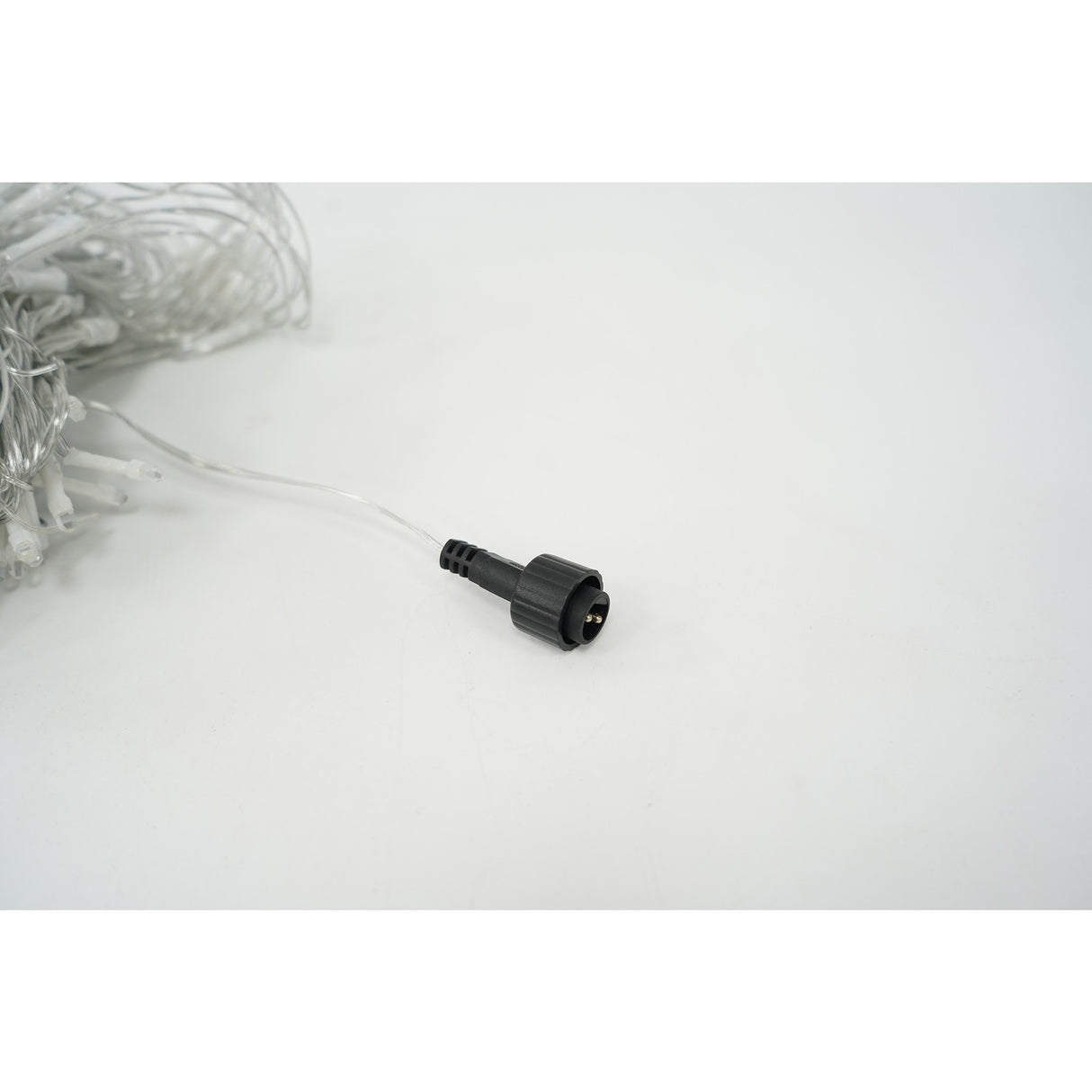 Sectiune Instalatie de Craciun Flippy, Tip Plasa, 120 LED-uri, 1.5 x 1.5 m, 8 jocuri de lumini, Interconectabila, Fir transparent, Alb rece - vivimall.ro