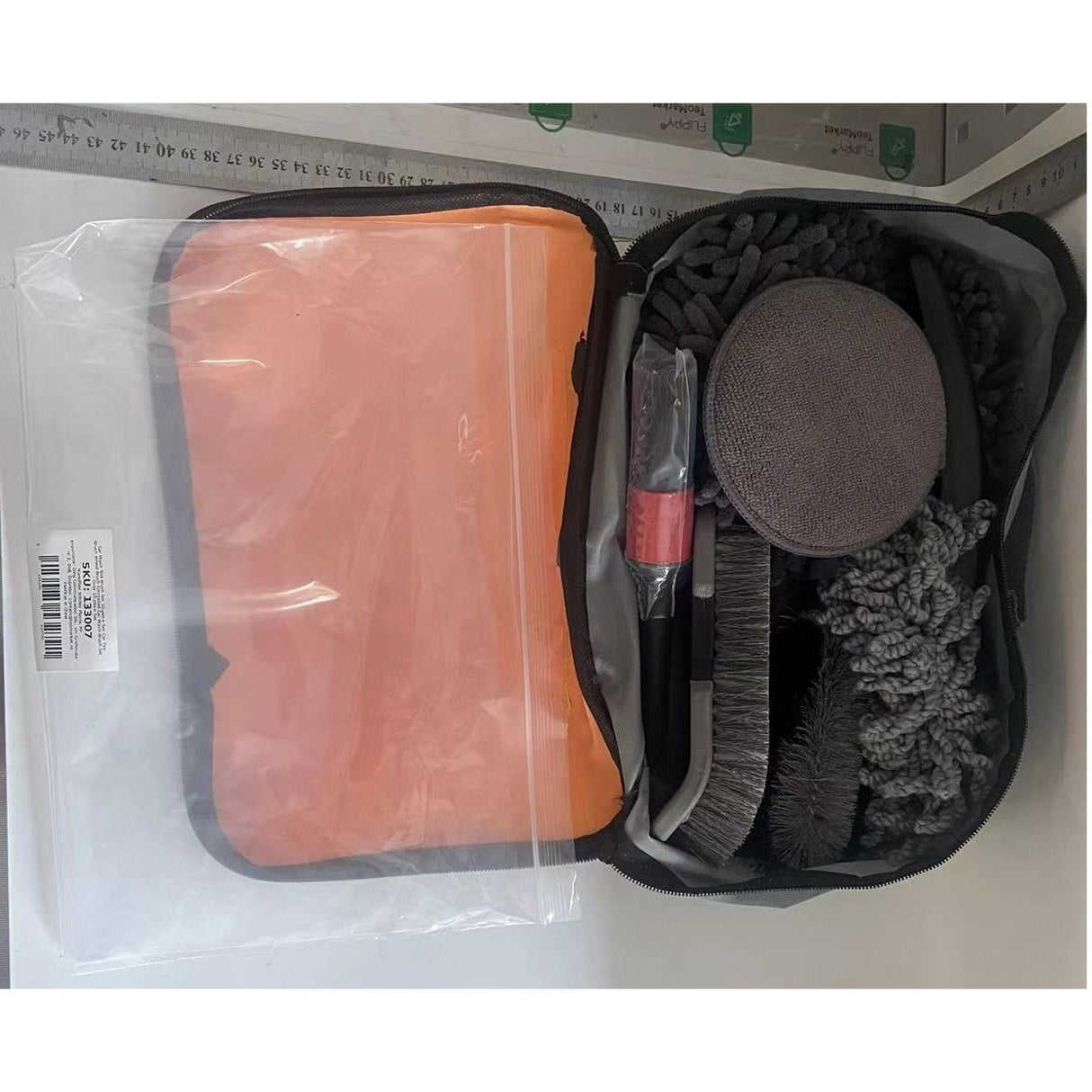 Set 10 Piese Pentru Spalat Auto, Din Plastic Si Microfibra, Perii Si Lavete - vivimall.ro