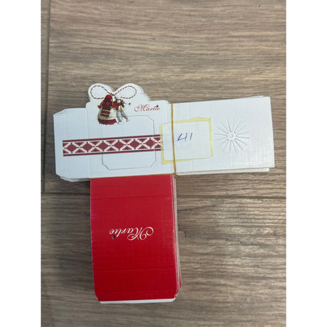 Set 100 Bucati Ambalaj Brosa/Martisor Model Martisor cu Motive Populare - vivimall.ro