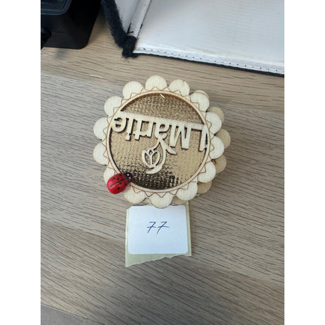 Set 100 bucati Martisor cu Magnet Model 1 Martie - vivimall.ro