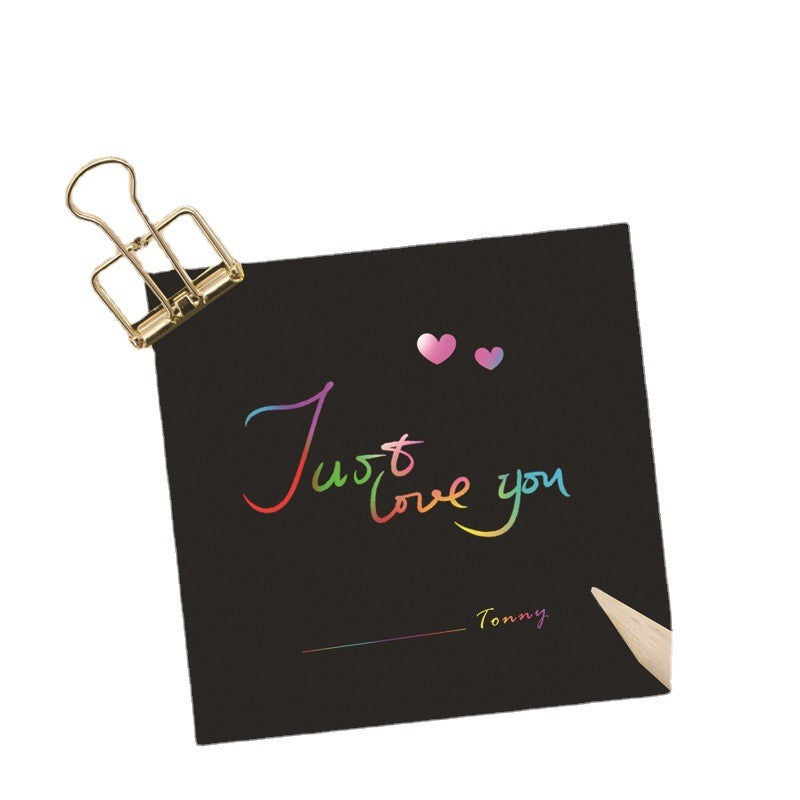 Set 100 de Planse Razuibile, Flippy, din Hartie Curcubeu, 2 Creioane din Bambus + 2 Sabloane, +3 Ani, 8.5 x 8.5 cm, Multicolor