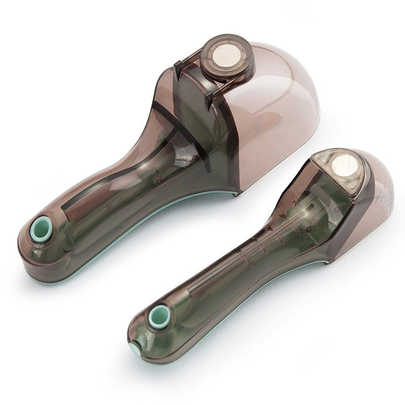 Set 2 Cupe Gradate pentru Bucatarie, Vivimall, Cupe de Masurat Reglabile, Ergonomic, Confortabil, pentru Lichide si Solide, Volum ajustabil 5-30ml, 30-130ml, Culoare Albastru - vivimall.ro