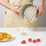 Set 2 Tavi Din Silicon Ecologic Pentru Air Fryer Temperatura Maxima 230 Grade, Reutilizabile, Reciclabile, Cu Manere Anti-Alunecare, Fund Antiaderent, 18.7 X 19.5 X 7 Cm, Gri - vivimall.ro