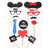 Set 31 De Accesorii Pentru Petrecere, Props Pentru Coltul De Poze, Ochelari, Palarii, Mustata, Cravata, Tematica Nunta - vivimall.ro