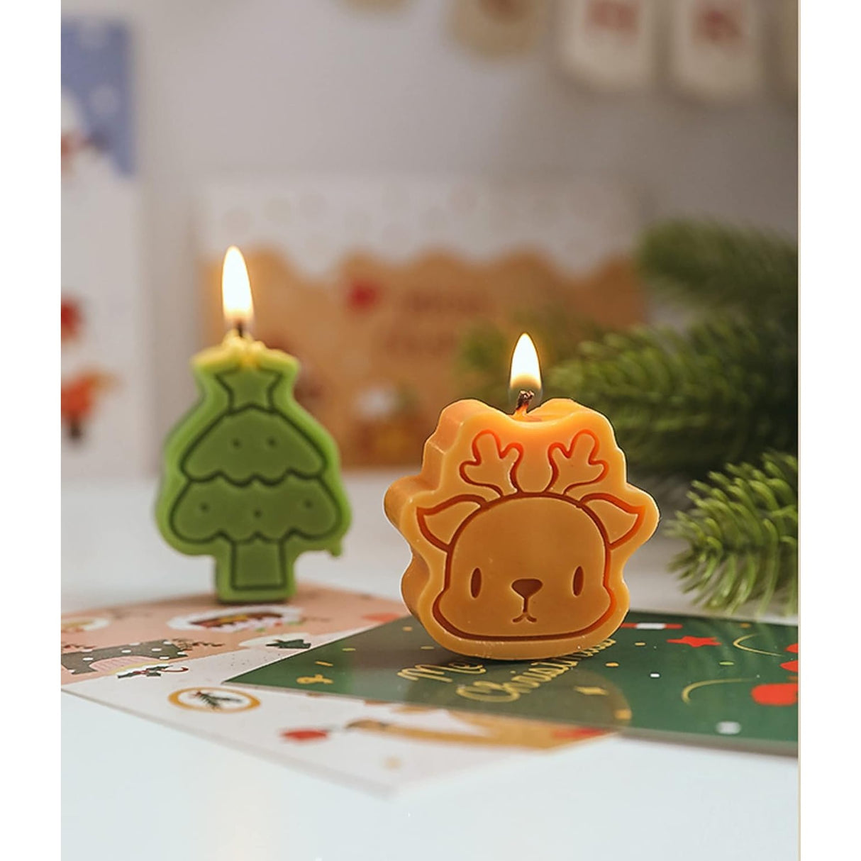 Set 4 Lumanari Parfumate, Vivimall, Model Craciun, din Parafina, 10.2 x 9.1 x 2.7 cm, Multicolor - vivimall.ro