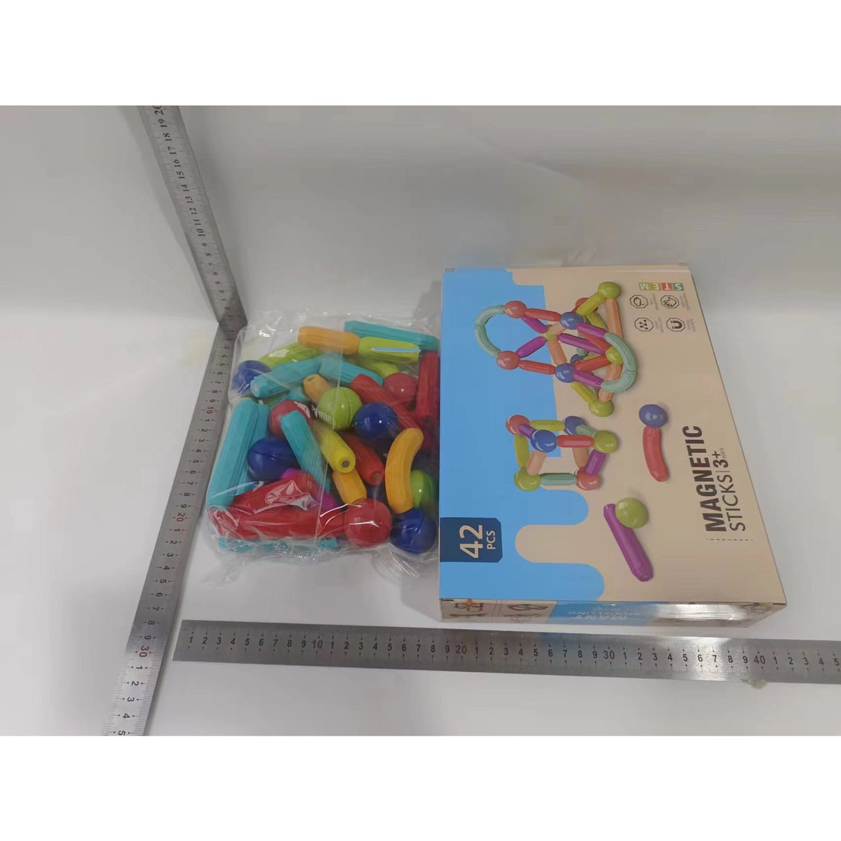 Set 42 Piese Magnetice De Constructie, Forme Geometrice