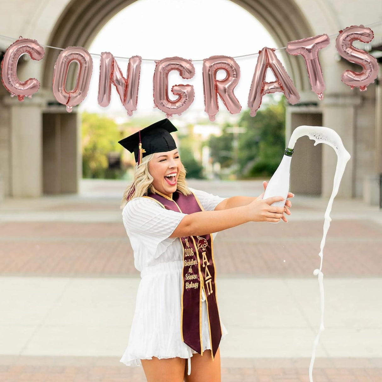 Set 8 Baloane din Folie Metalizata, Flippy, Model Scris Congrats, Litere de 40 cm, Tema Absolvire, Baloane Party, Ambalaj Individual, Pai Inclus, Umflare cu Aer sau Heliu, Roz