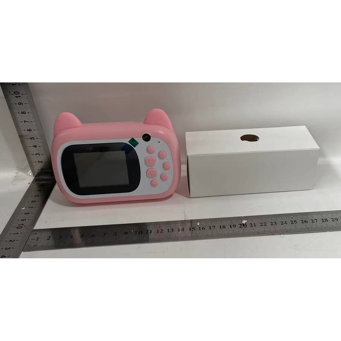 Set Camera Instantanee pentru Copii, Vivimall, Camera Selfie, Ecran HD 2.4'', 24MP, 1080P Video, 1200 mAh, cu Functie de Printare Alb-Negru, cablu USB-C, Bluetooth, Compatibil iOS/Android, Imprimare APP, Model Pisicia Emoji, Roz - vivimall.ro