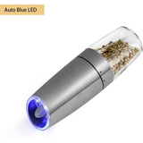 Set de 2 Rasnite electrice de Sare si Piper, Vivimall, cu Camere Depozitare Transparente, Macinare, Functionare pe Baterii, cu Lumina, ABS, 20x6.5 cm, Argintiu/Transparent - vivimall.ro