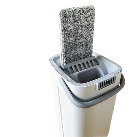 Set De Curatenie, Mop Si Galeata, Capacitate 5.7 L, 4 Rezerve Microfibra Incluse, Plastic, Utilizare Umeda/Uscata, Stoarcere Fara Maini - vivimall.ro