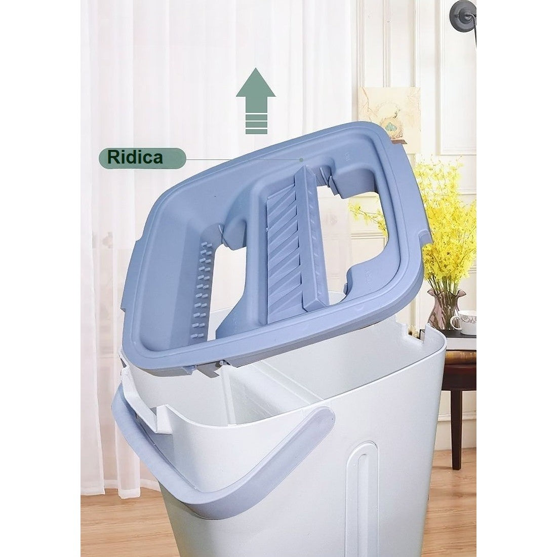 Set De Curatenie, Mop Si Galeata, Capacitate 5.7 L, 4 Rezerve Microfibra Incluse, Plastic, Utilizare Umeda/Uscata, Stoarcere Fara Maini - vivimall.ro