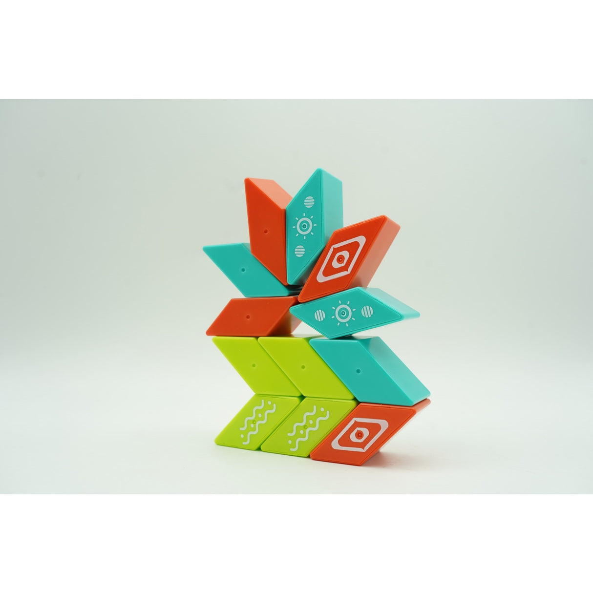 Jucarie educativa magnetica 26 piese | SmartShapes - vivimall.ro