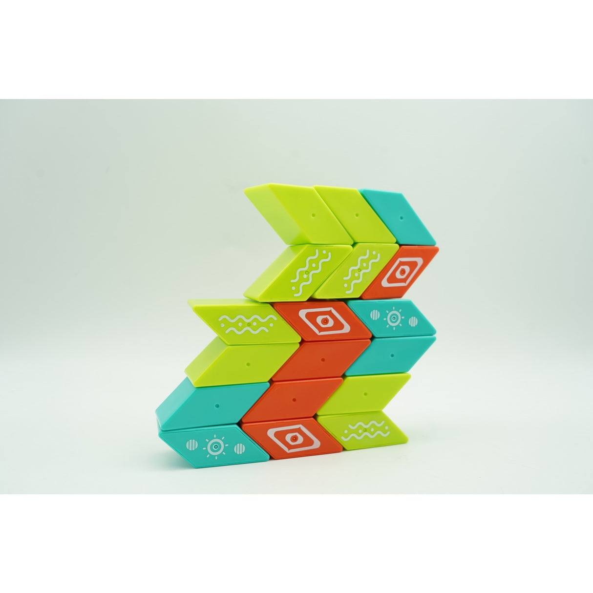 Jucarie educativa magnetica 26 piese | SmartShapes - vivimall.ro