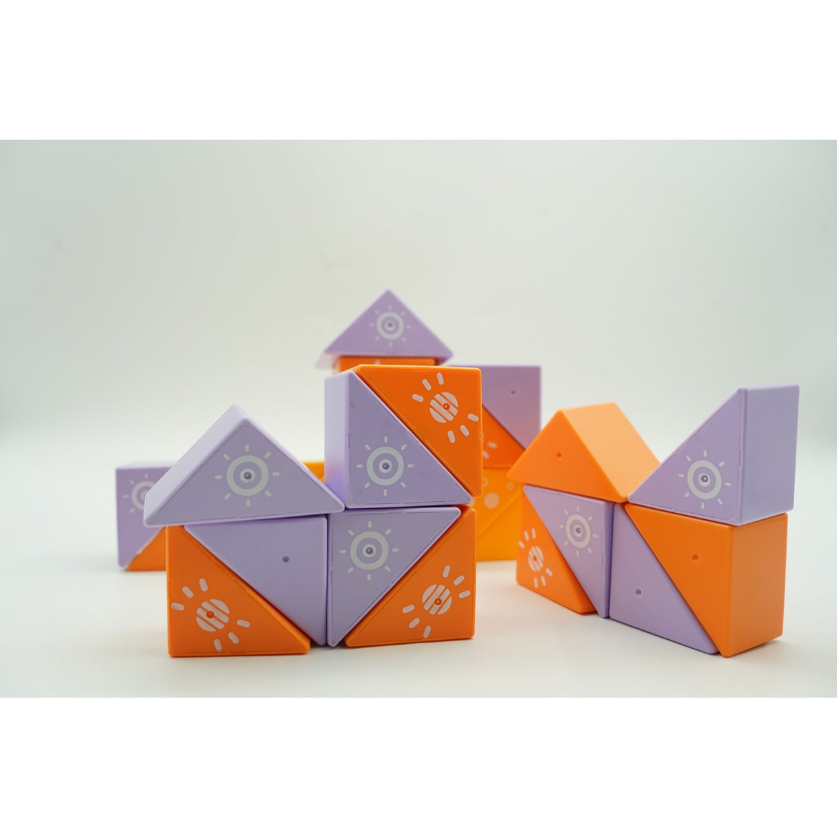 Set constructie magnetice 26 piese | MagneBuild - vivimall.ro