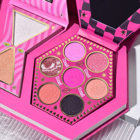 Trusa Machiaj 32 Culori | CuteBeat - vivimall.ro