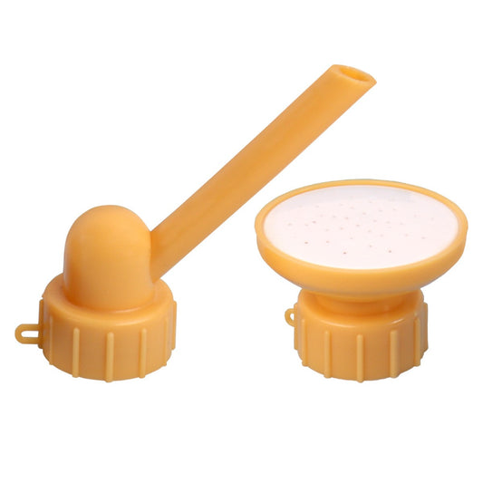 Set 2 capace de sticla pentru irigat florile Vivimall, stropitoare si teava, practic si usor de utilizat, portabil, reutilizabil, 8 x 7.5 cm, galben - vivimall.ro