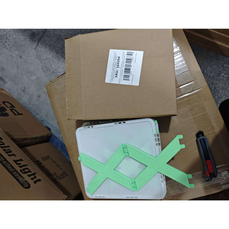 Detaliu structură modulară raft pantofi din plastic ABS alb/verde, 5 nivele pentru depozitare încălțăminte