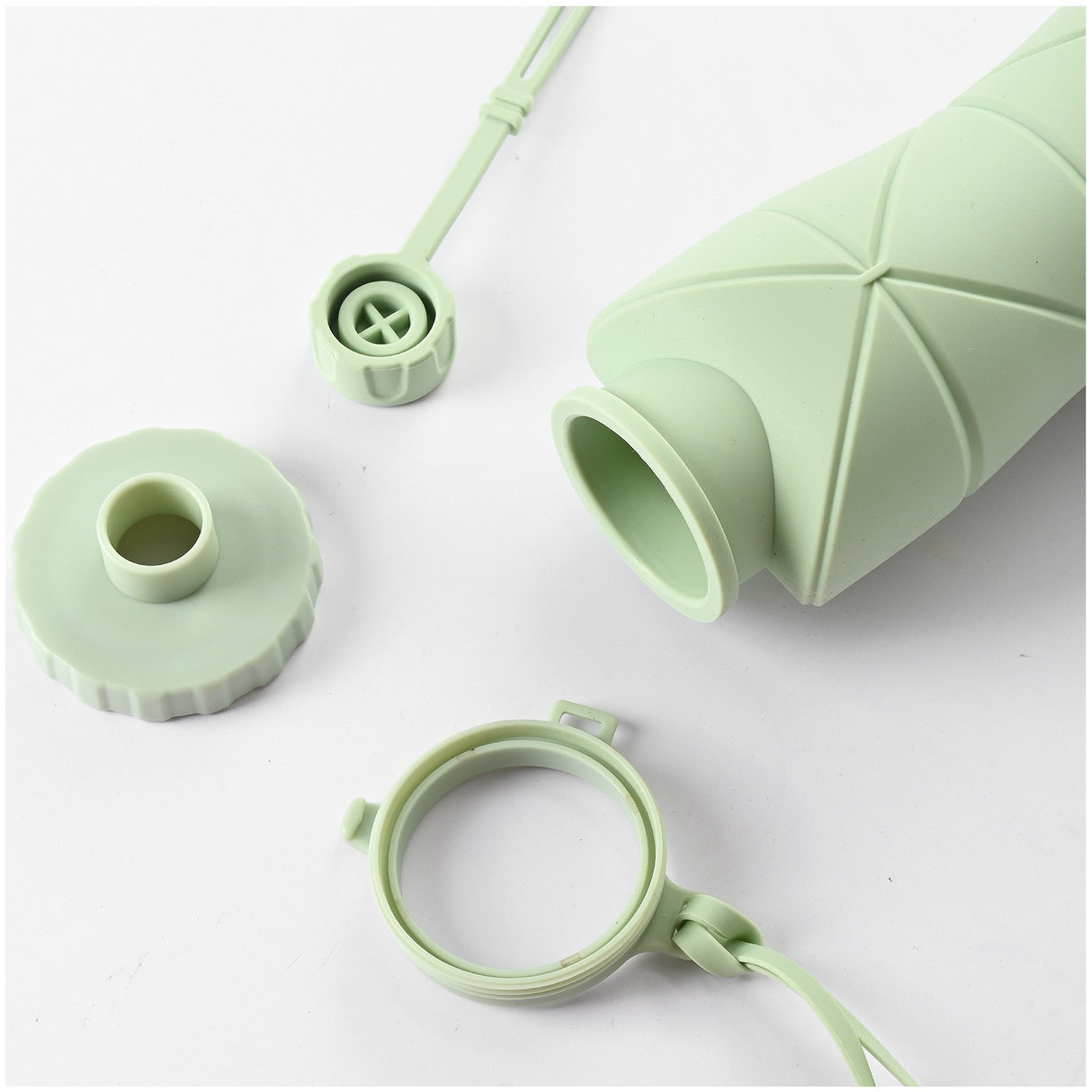 Sticla De Apa Pliabila Din Silicon,Reutilizabila, Rezistenta La Temepreturi Ridiate, Usor De Depozitat Si Carat, 22 X 7.8 Cm, 600 Ml, Verde - vivimall.ro