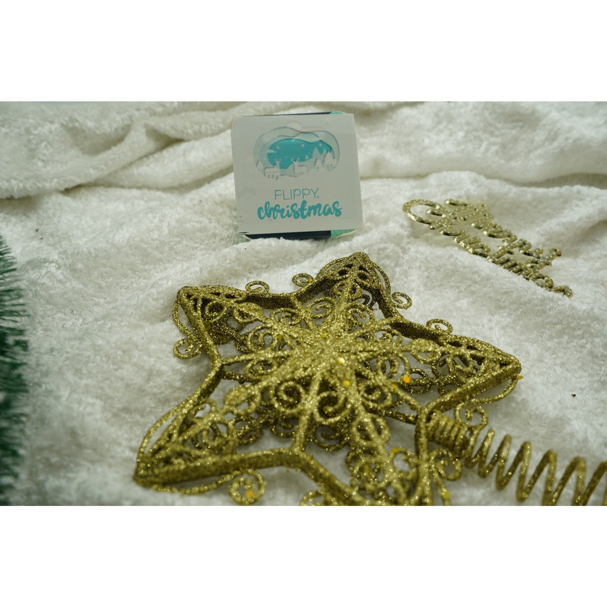 Varf decorativ de brad, Auriu, in forma de Stea, design forjat, din Plastic/Metal, 14.5 cm x 20 cm, Interior/Exterior, Flippy - vivimall.ro