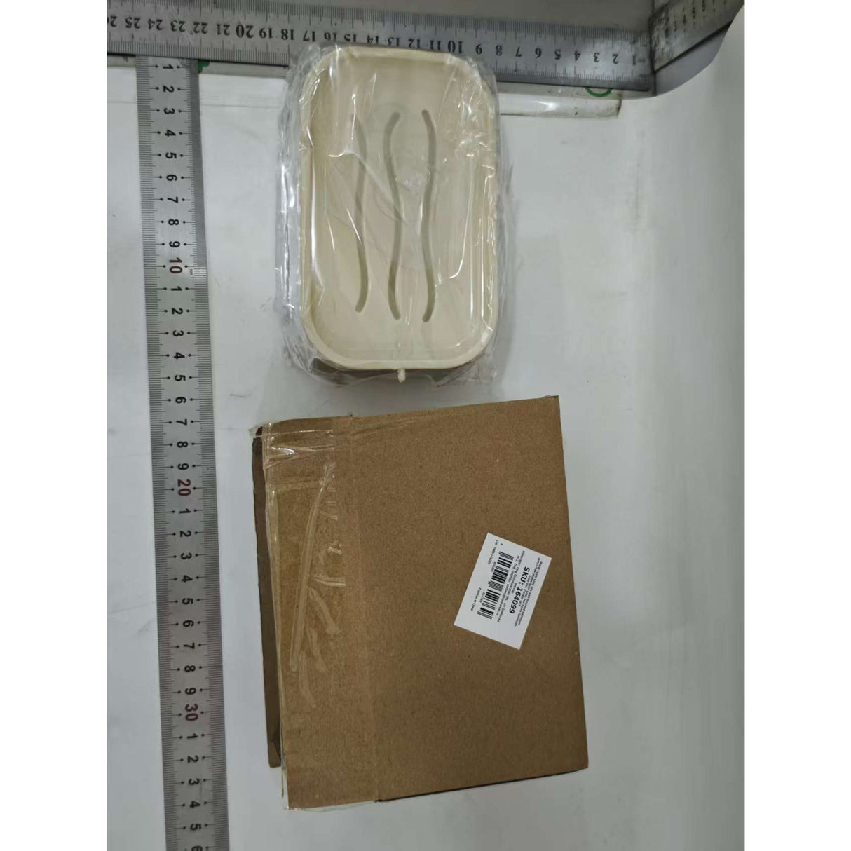 Savoniera Dubla, Flippy, 2 Straturi, Instalare fara Perforare, Agatatoare Burete, 13.5 x 8.5 x 6 cm, Bej